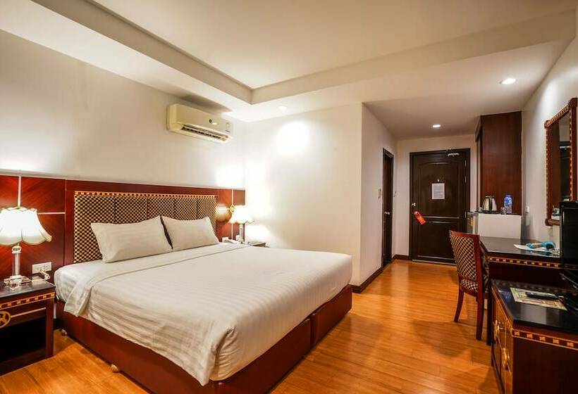 اتاق سوپریور, Jomtien Hisotel