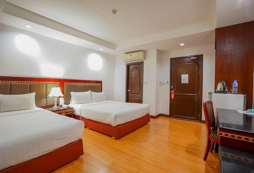 اتاق سوپریور, Jomtien Hisotel