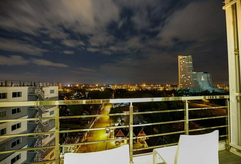 اتاق سوپریور, Jomtien Hisotel