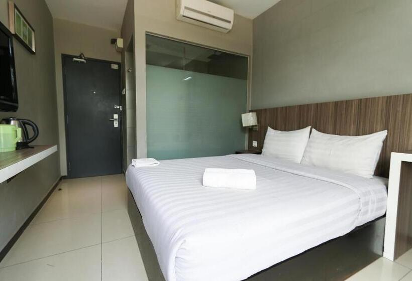 اتاق سوپریور, 99   Bandar Botanik Klang