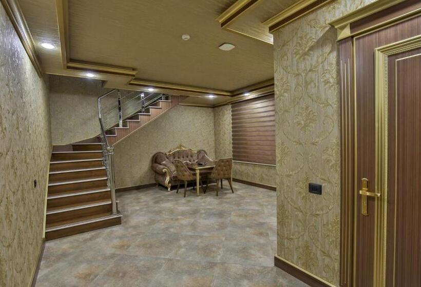 سوییت دوبلکس, Joyy