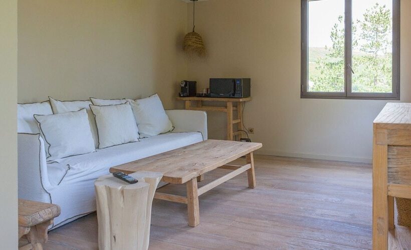 Villa 1 Chambre, Misincu