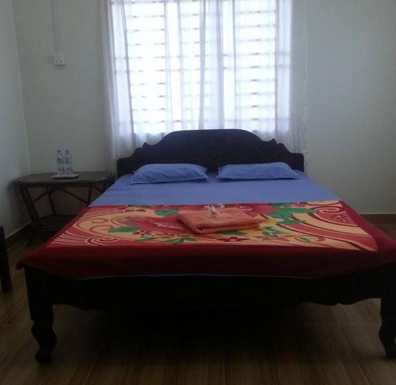 اتاق خانوادگی, Sunrise Villa