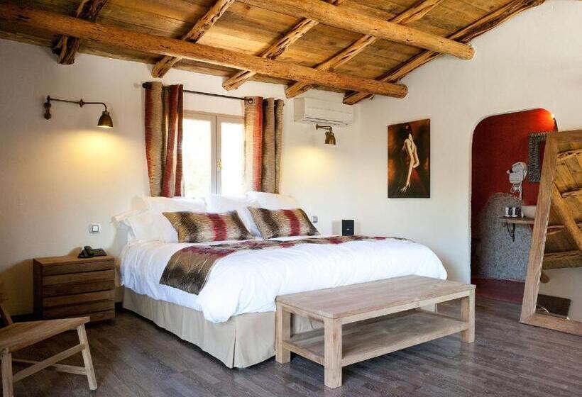 اتاق لوکس, Hôtel Ambassador Palombaggia