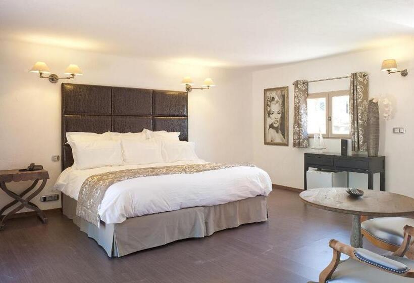 سوییت, Hôtel Ambassador Palombaggia