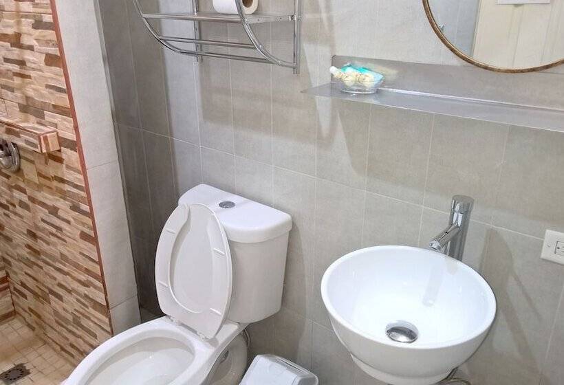 اتاق لوکس, Maya Bella Downtown
