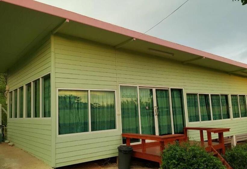 Дом 3 Спальни, บ้านเรือนไท มวกเหล็ก Ban Ruenthai Muaklek