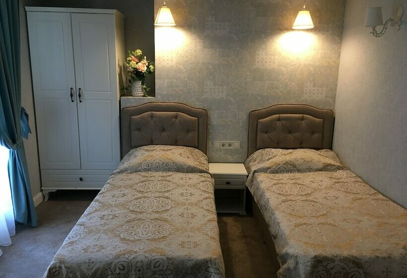 Quarto Estandar, Family Hotel Agoncev