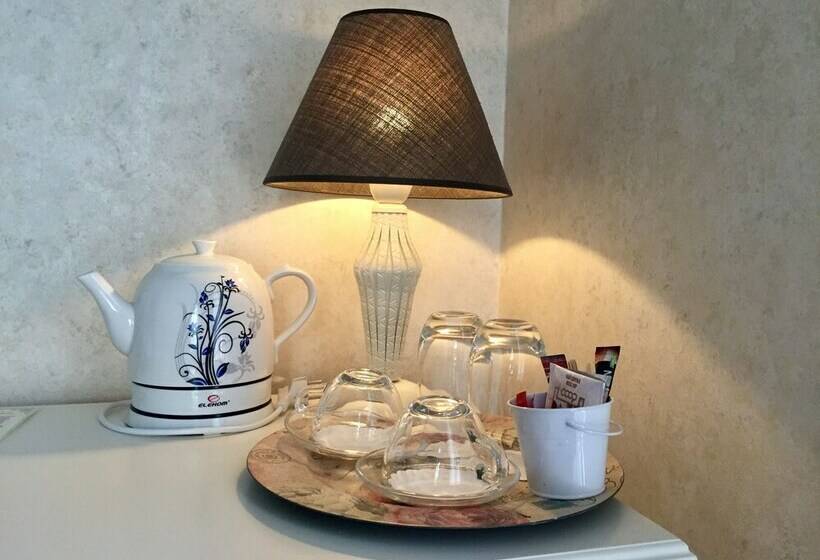 Quarto Estandar, Family Hotel Agoncev