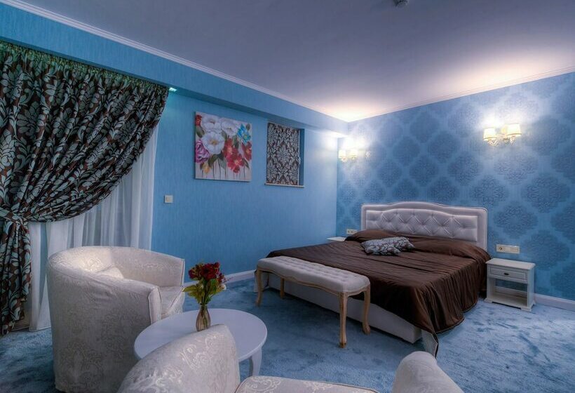 Quarto Deluxe, Family Hotel Agoncev