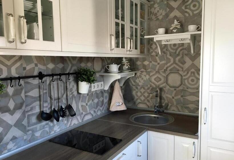 Apartamento 3 Dormitórios, Family Hotel Agoncev