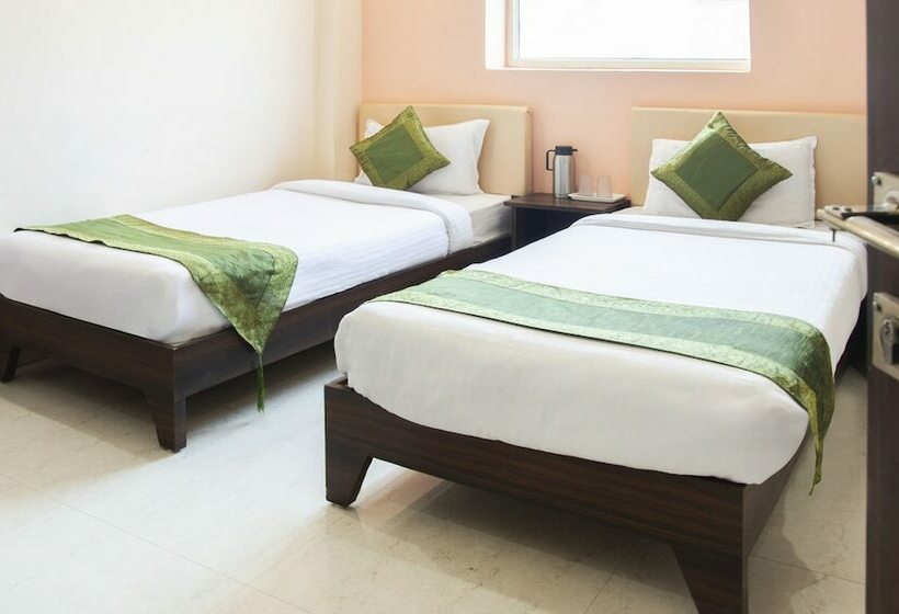 Номер Стандарт, Treebo Atithi Inn