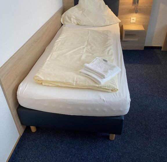 Номер Стандарт Трехместный, Motel Herbold