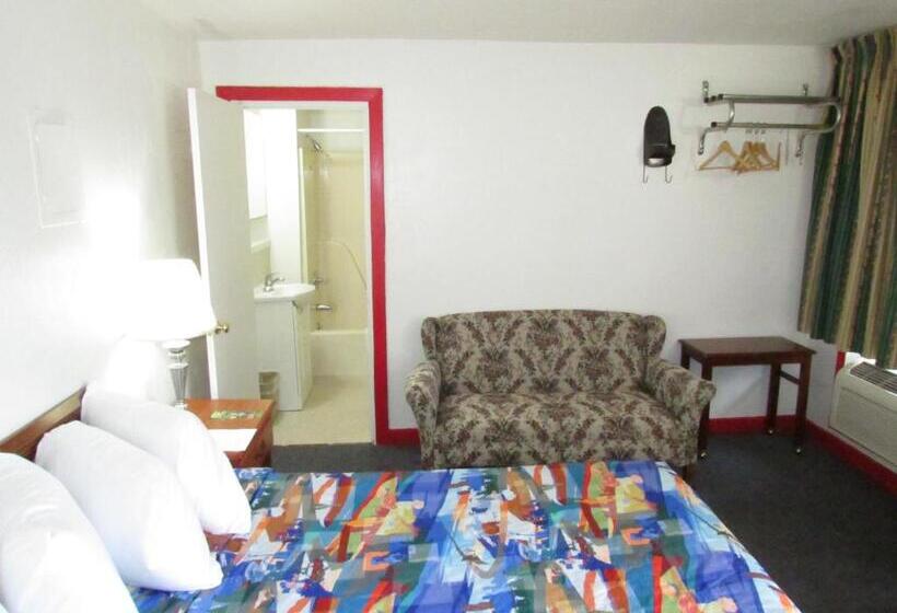 스탠다드 룸 킹사이즈 침대, Parsons Inn Downtown Parsons,tn