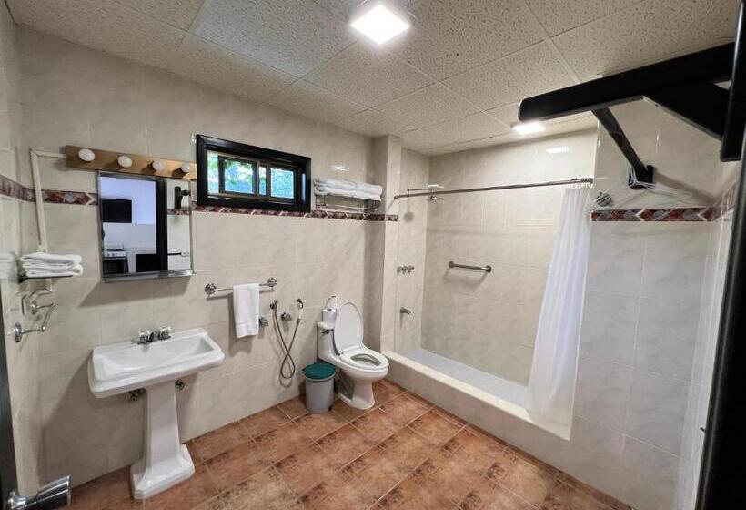 Quarto standard, Bambuda Castle
