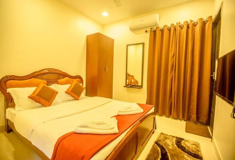Quarto Estandar, Royal Elite Madurai
