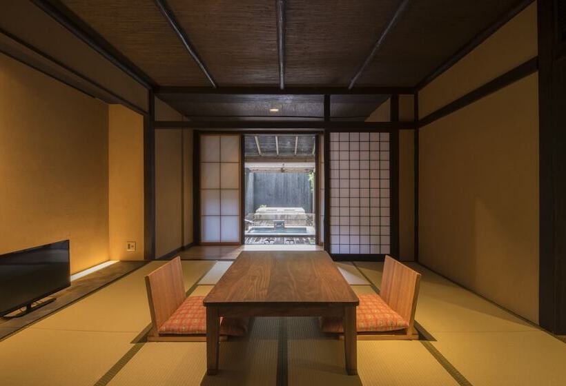 디럭스 룸, Matsuzakaya Honten