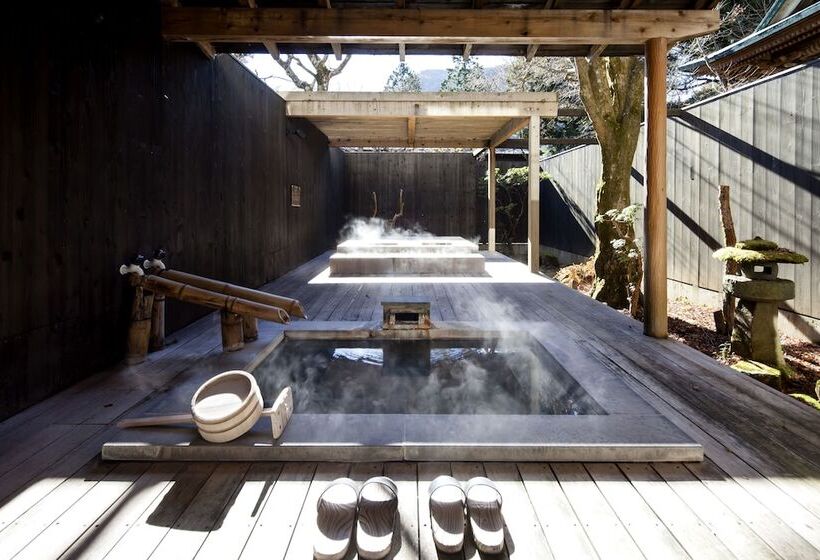 디럭스 룸, Matsuzakaya Honten