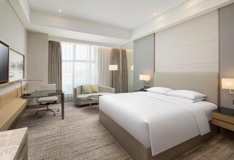 Номер Премиум, Courtyard By Marriott Xinchang