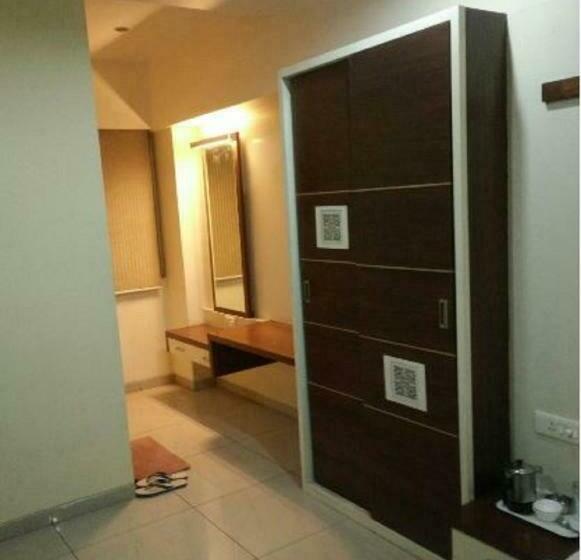Quarto Estandar, Kalinga Lake View