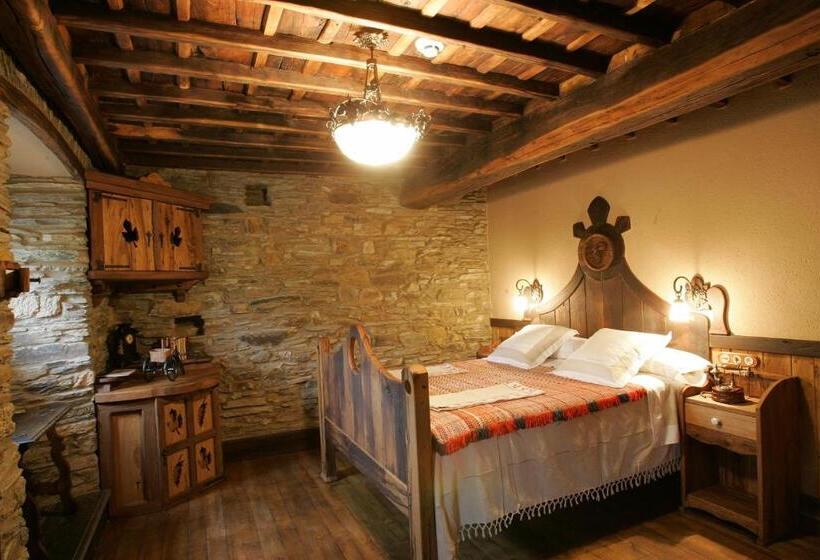 Номер Стандарт, Prada A Tope   Palacio De Canedo