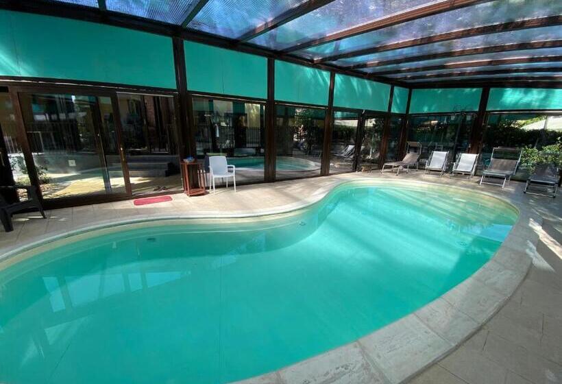 اتاق لوکس, B&b Etna Country