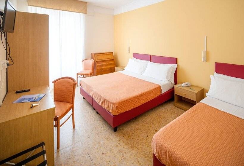 Quarto Triplo Estandar, Curtis Centrale