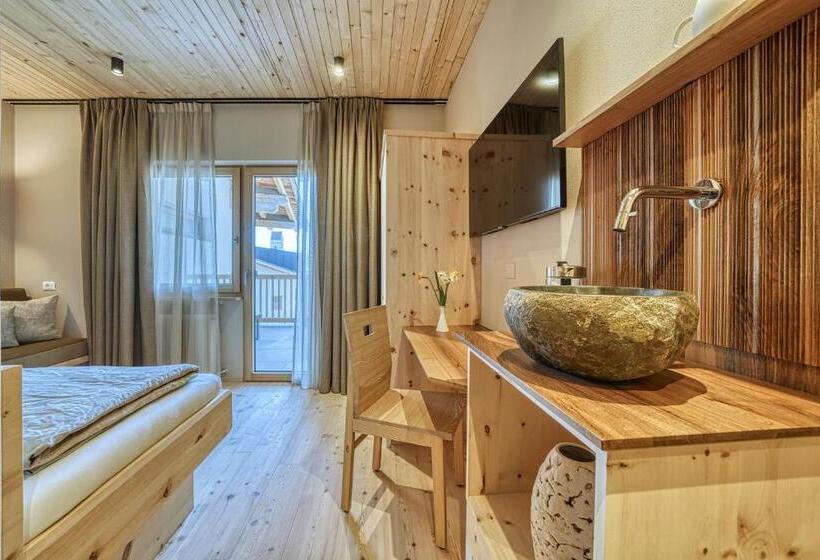 Номер Стандарт Индивидуальный с Балконом, Eco Bnb & Apartments Bründlerhof