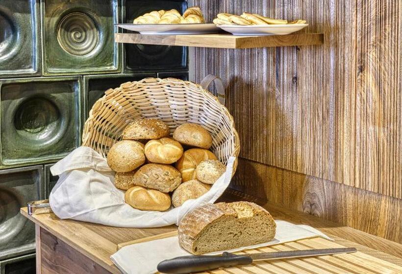 Номер Стандарт Индивидуальный с Балконом, Eco Bnb & Apartments Bründlerhof