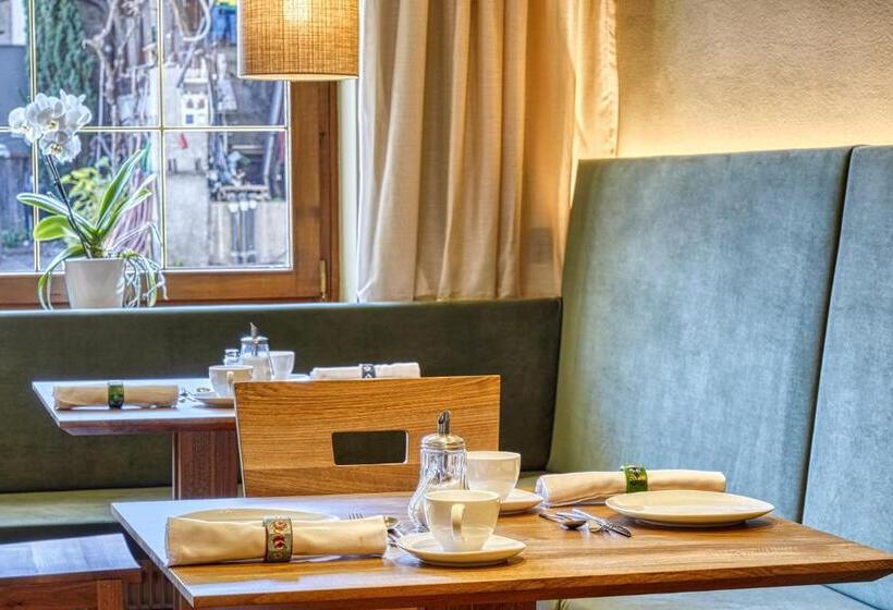 Апартаменты 2 Спальни, Eco Bnb & Apartments Bründlerhof