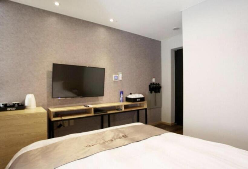 اتاق استاندارد, Jeju Slim