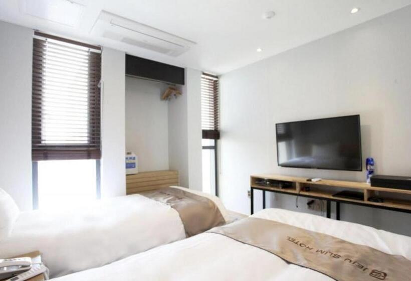 اتاق کلاس بیزنس, Jeju Slim