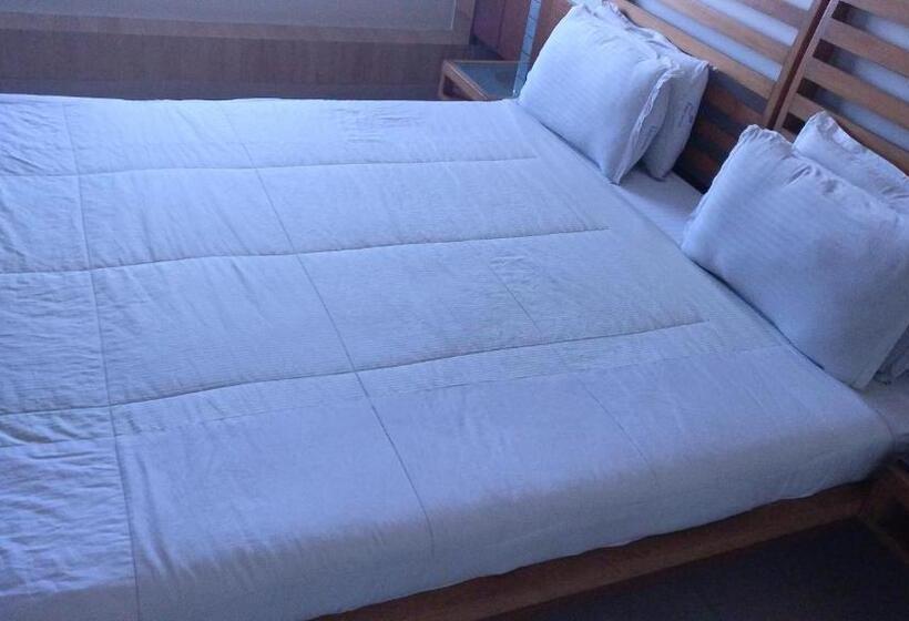 Номер Deluxe, Easy Retreat