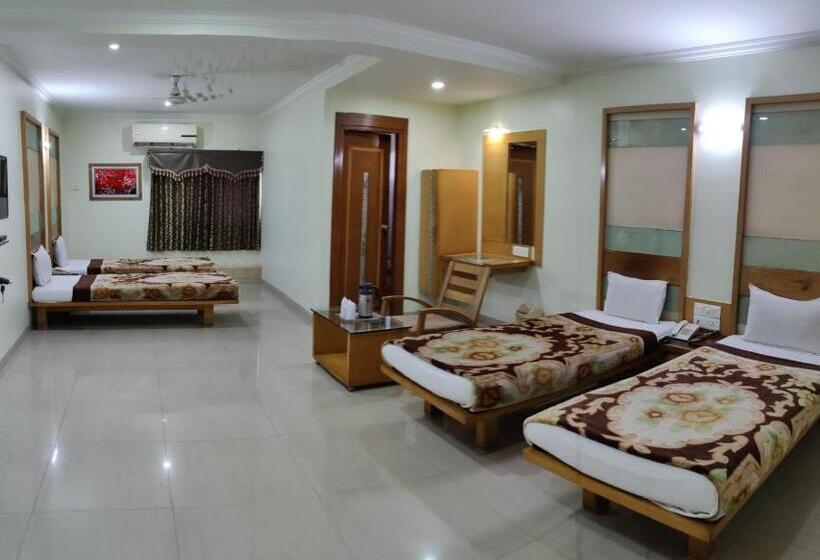 Трехместный Номер Deluxe, Easy Retreat