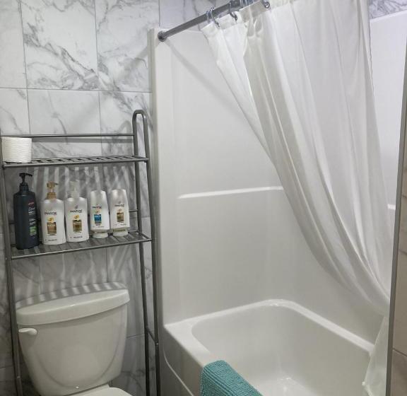 Трехместный Номер Комфорт, Cougar Mountain Lodge B&b