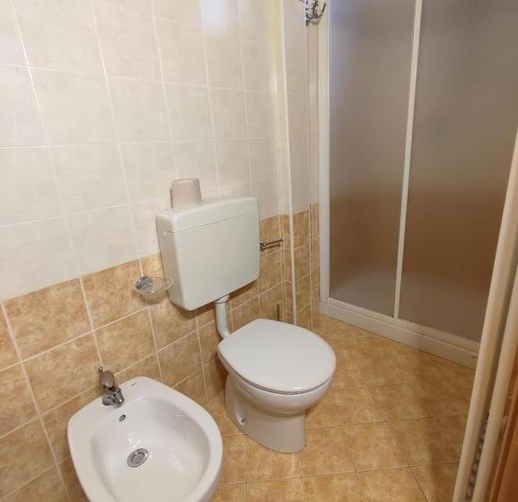 Standardeinzelzimmer, Athena B&b