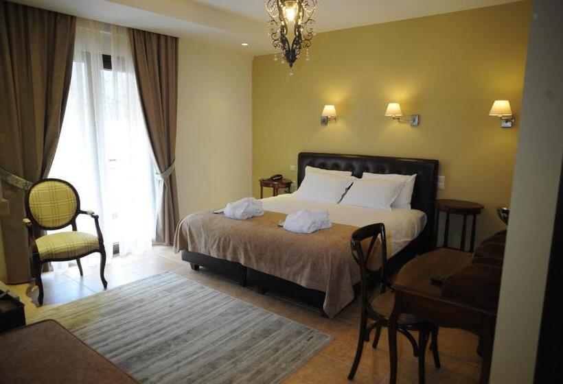エコノミールーム, Agapi Luxury