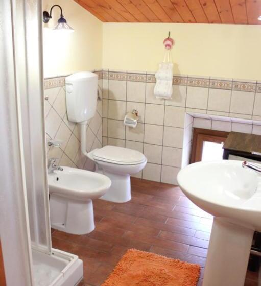 Номер Стандарт Трехместный, B&b La Ginestra