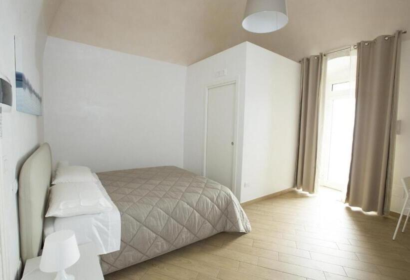 标准间, B&b San Nicandro