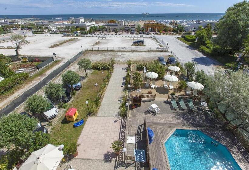 Семейный Номер Вид на Море, Bisanzio