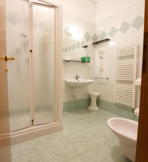 Apartamento 1 Dormitório, Residence Madrid