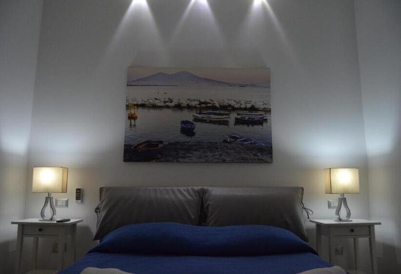 Номер Deluxe, Beatrice Home