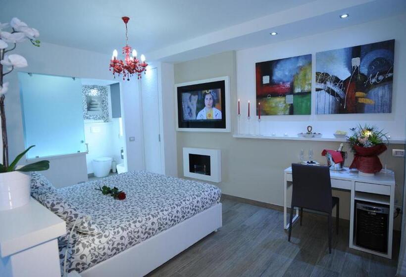 Номер Deluxe с Балконом, H5 5h Luxury Room