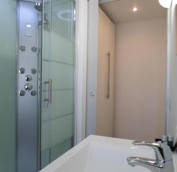 Номер Стандарт Вид на Сад, H5 5h Luxury Room