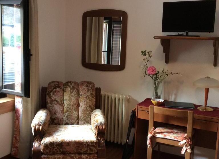 اتاق استاندارد یک نفره, Filey