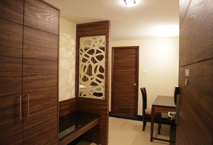 Номер Deluxe, Rangalaya Royal