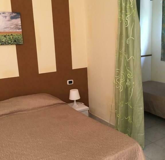 스탠다드 트리플 룸, B&b Baia Dello Stretto