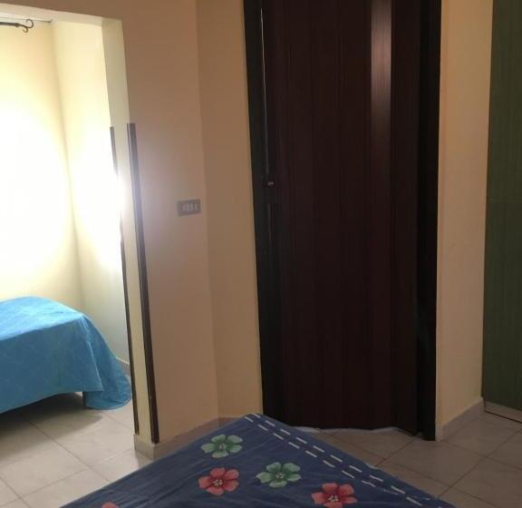 חדר סטנדרט לשלושה, B&b Baia Dello Stretto