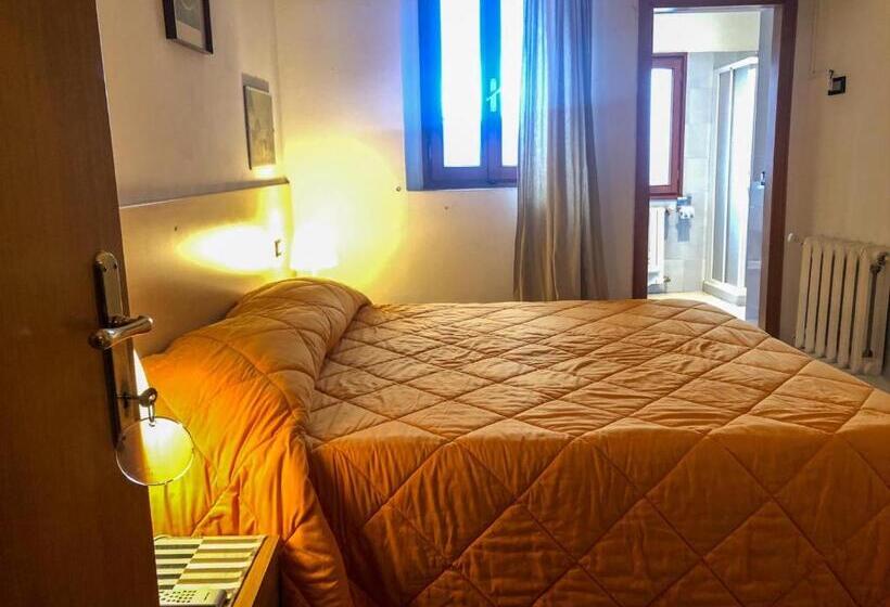 Номер Стандарт, Albergo Ristorante La Torretta