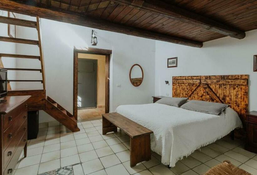 Quarto Deluxe Cama King, Baglio Calia